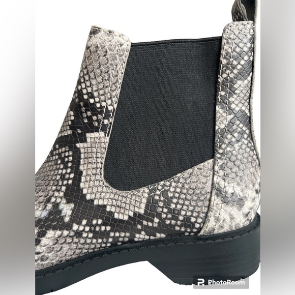 Treasure & Bond Gabriela Slip-on Faux Snake Bootie with Lt. Lug Sole - Picture 6 of 12